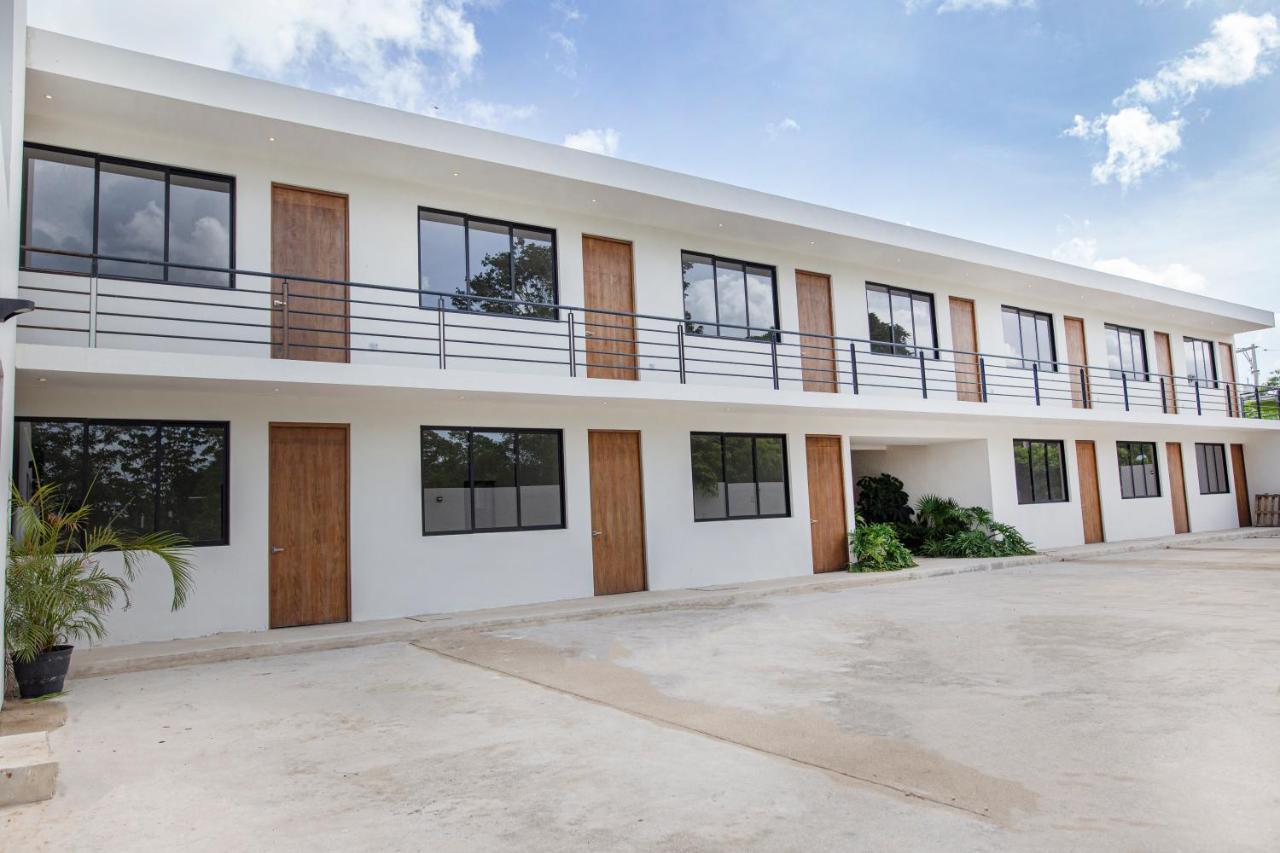 Deluxe Apartments Azure Bacalar Exterior photo