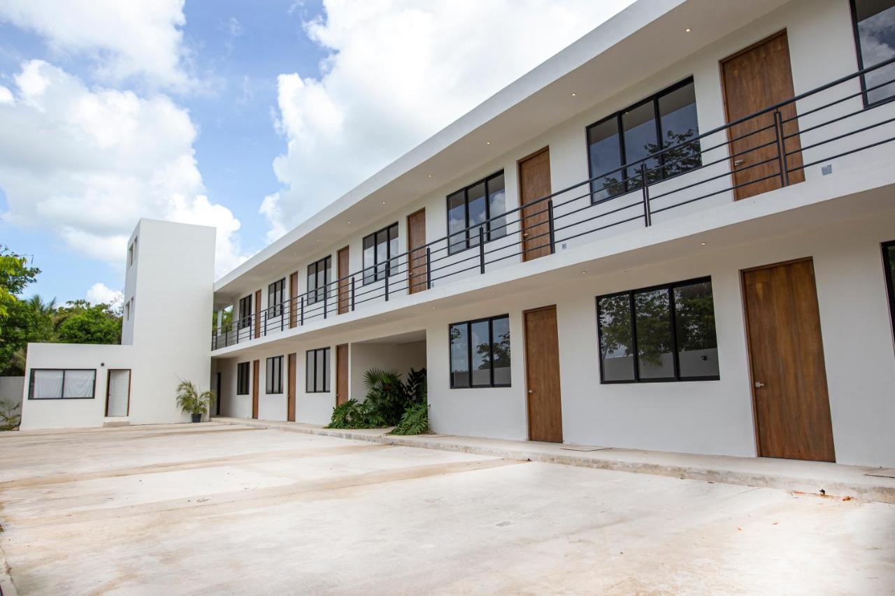 Deluxe Apartments Azure Bacalar Exterior photo